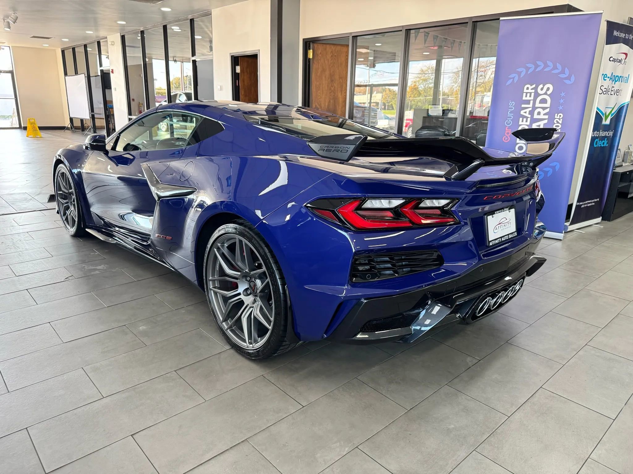 Used 2025 Chevrolet Corvette Z06 image 75