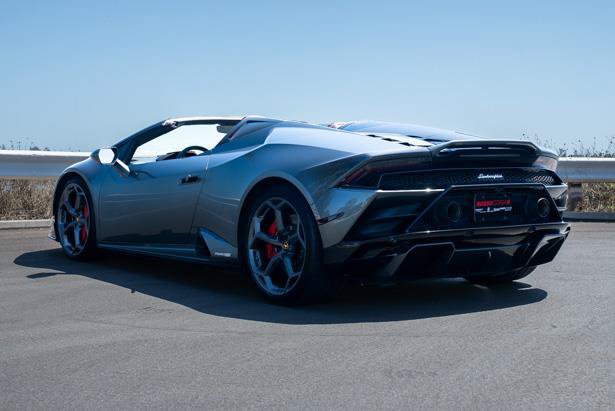Used 2020 Lamborghini Huracan EVO RWD image 11