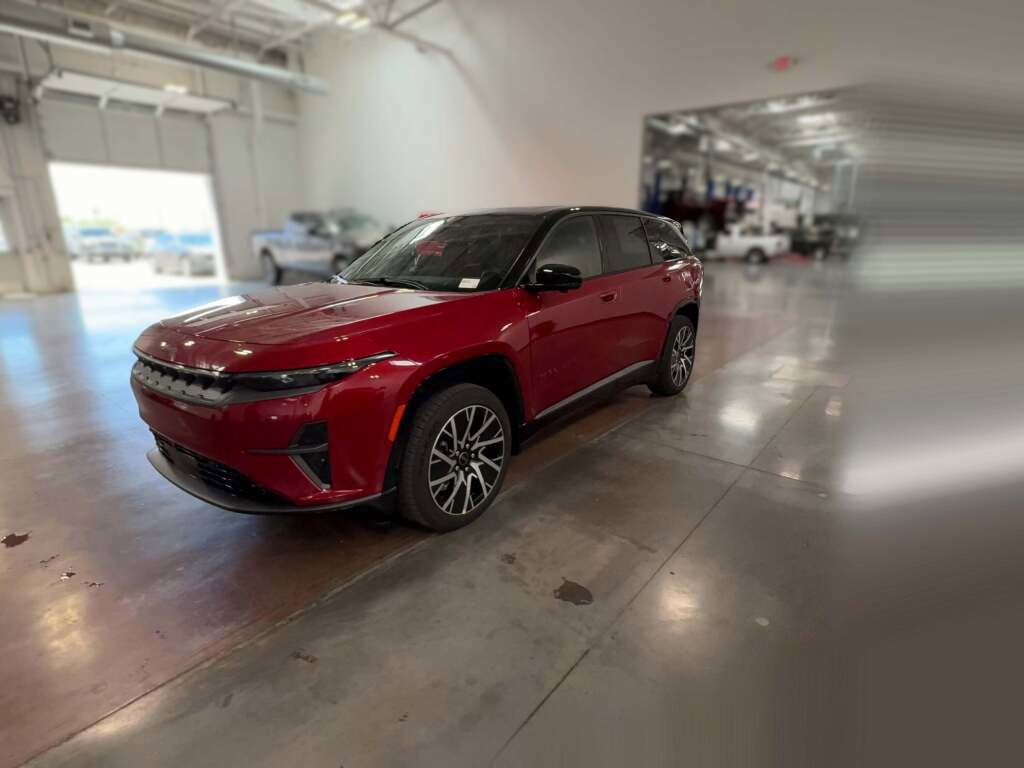 New 2025 Jeep Wagoneer S Limited image 4