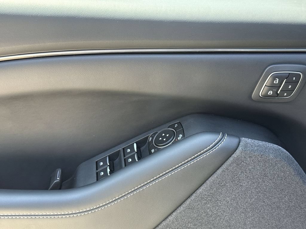 Used 2021 Ford Mustang Mach-E Premium AWD/4WD image 15
