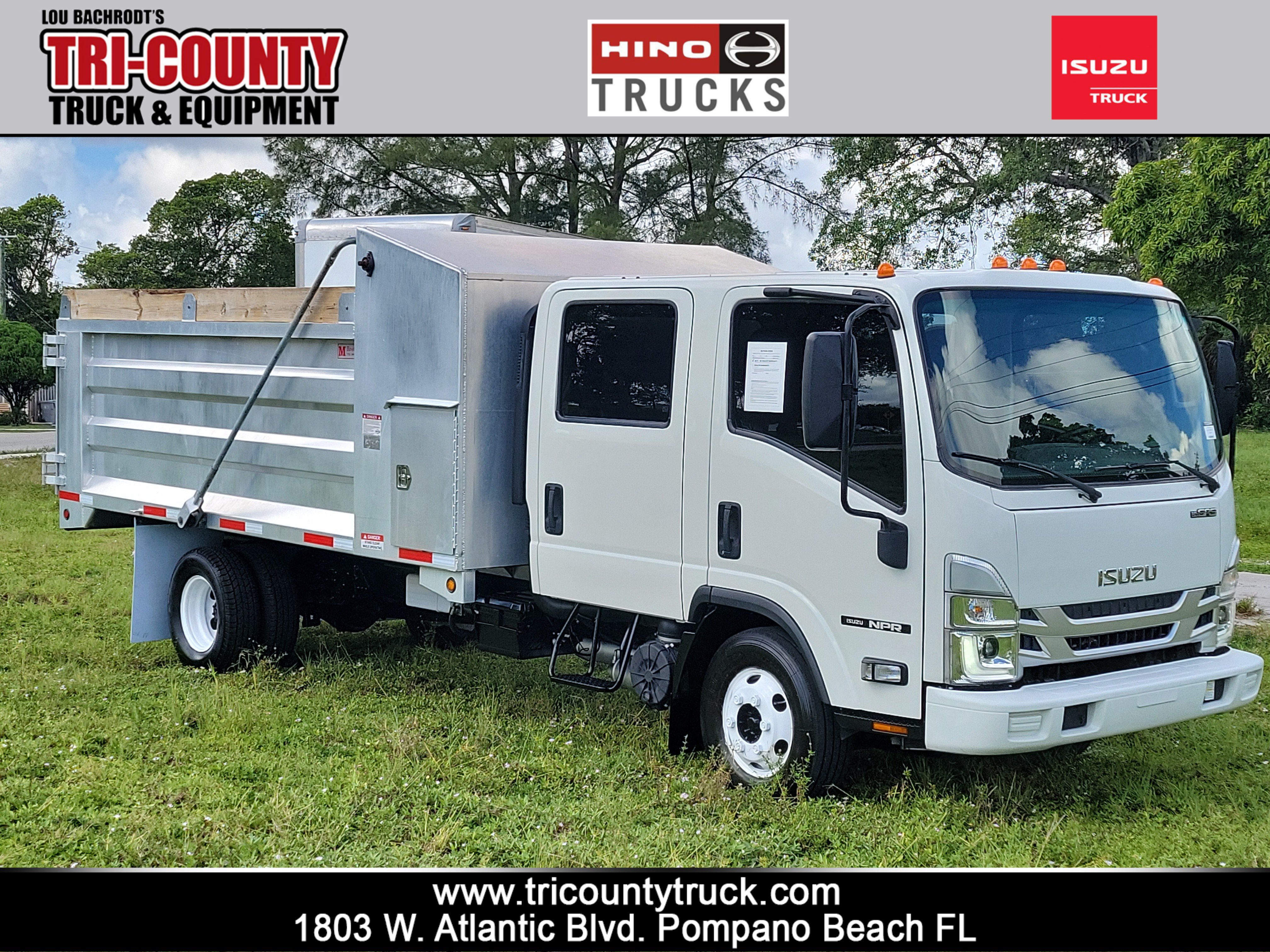 Used 2024 Isuzu NPR RWD image 1