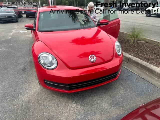Used 2015 Volkswagen Beetle 1.8T FWD image 1