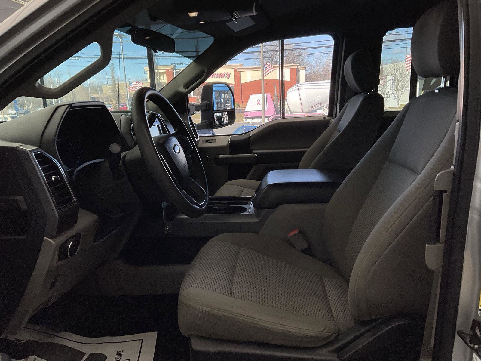 Used 2019 Ford F250 XLT w/ XLT Value Package image 9