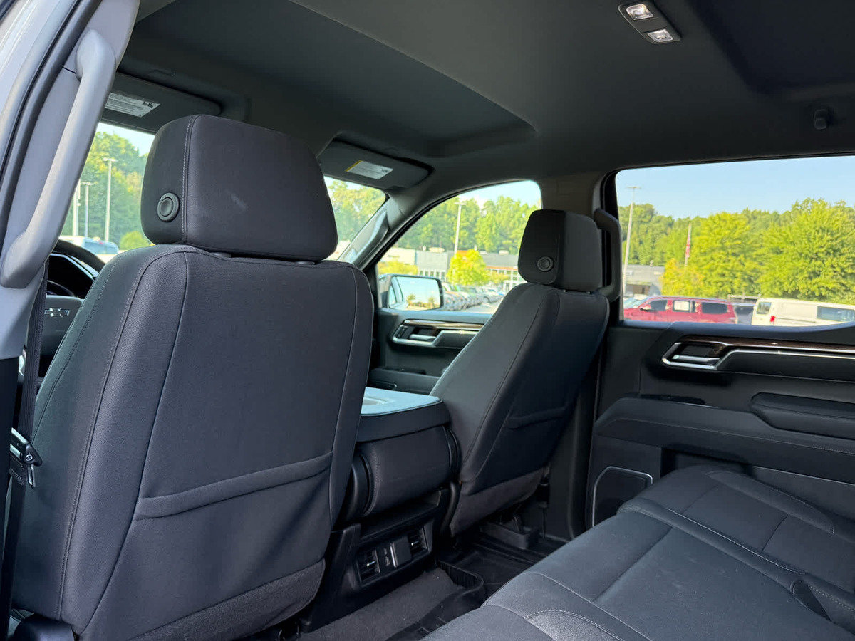 Used 2026 Chevrolet Silverado 1500 RST w/ RST Select Package AWD/4WD image 21