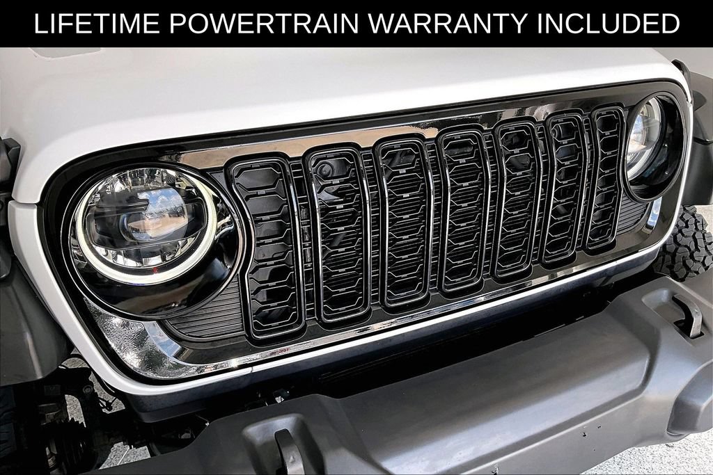 Used 2024 Jeep Wrangler Unlimited Sport AWD/4WD image 38