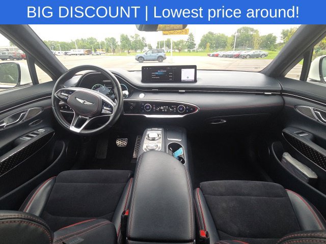 Used 2022 Genesis GV70 3.5T Sport w/ Sport Prestige Package AWD/4WD image 23