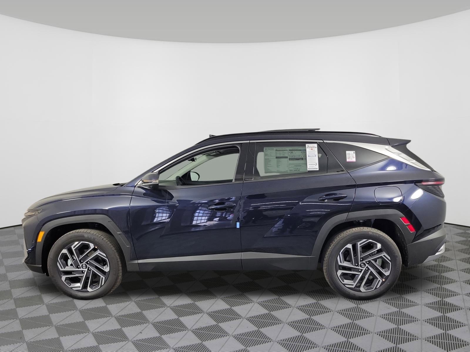New 2025 Hyundai Tucson Limited w/ Tow & Go Package image 39
