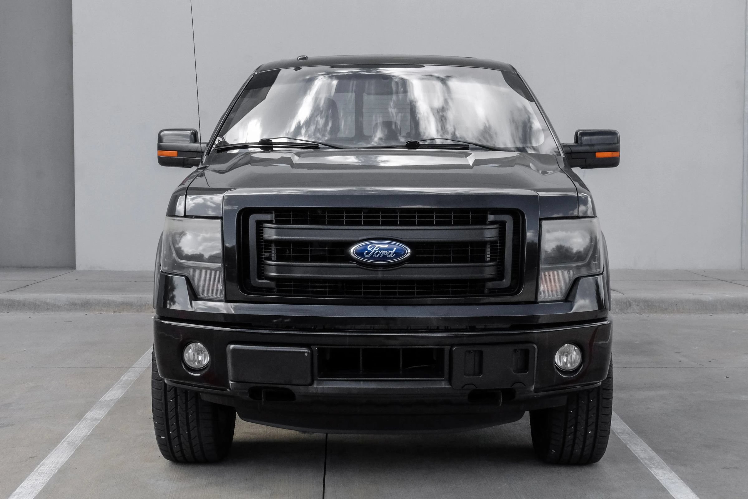 Used 2014 Ford F150 FX4 w/ Equipment Group 402A Luxury AWD/4WD image 6