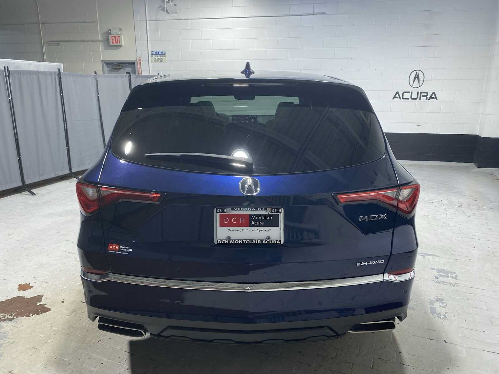 Certified 2024 Acura MDX SH-AWD w/ Technology Package image 5