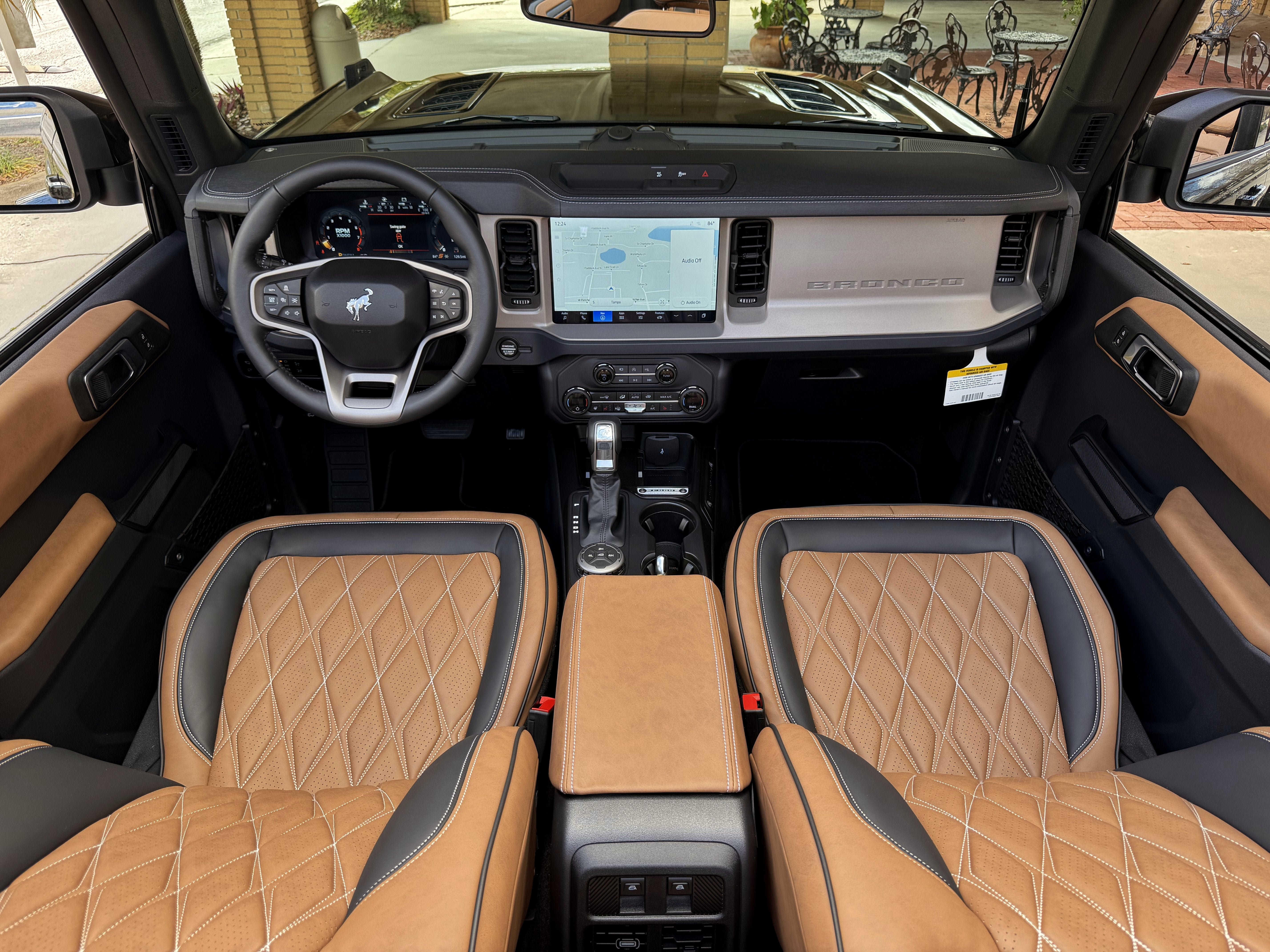 Used 2026 Ford Bronco Outer Banks AWD/4WD image 24