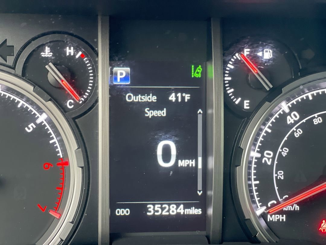 Certified 2022 Toyota 4Runner Limited AWD/4WD image 4