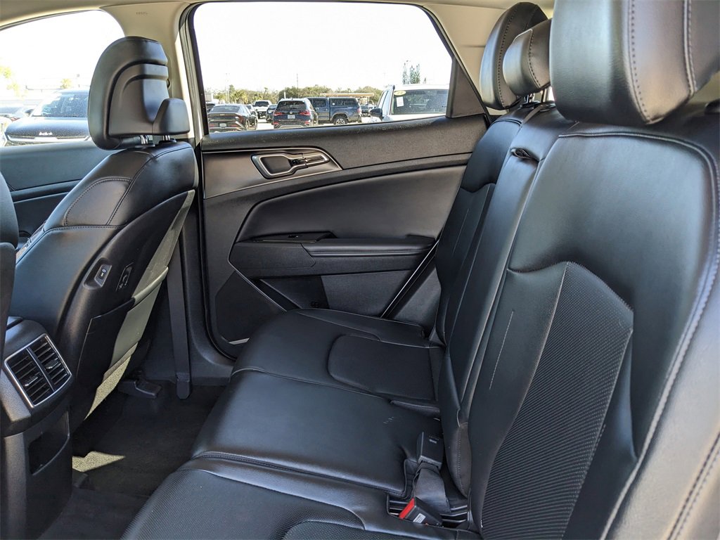 Certified 2023 Kia Sportage EX image 19