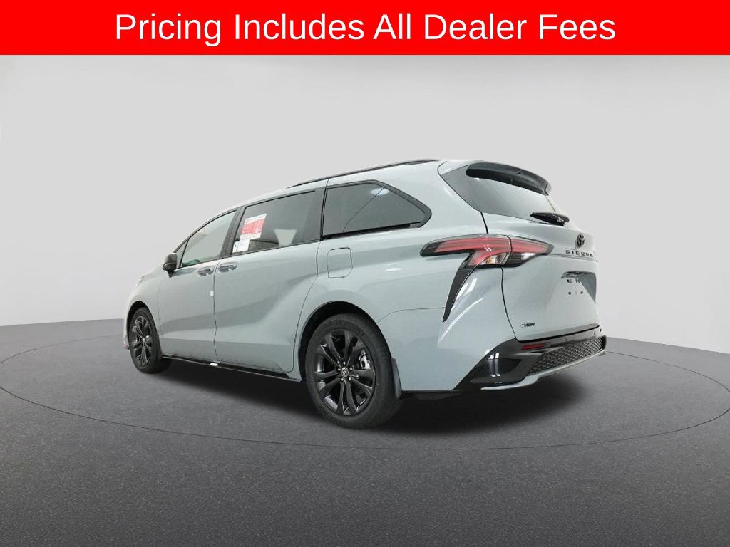 New 2026 Toyota Sienna XSE FWD image 21