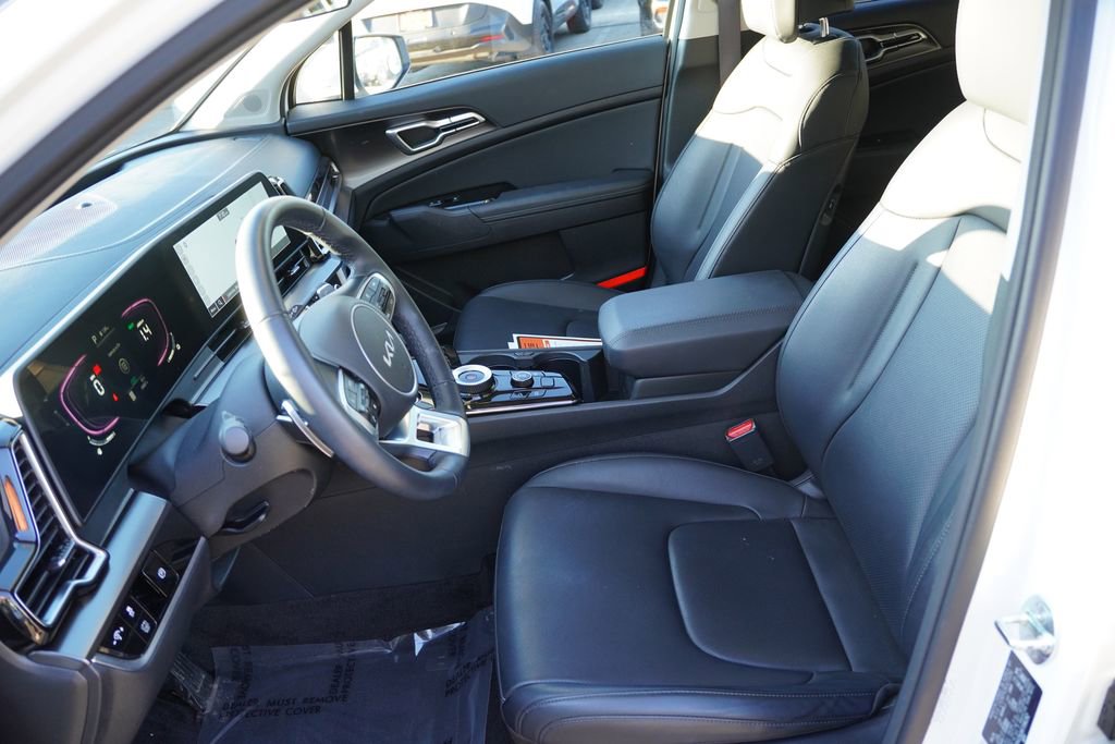 Certified 2025 Kia Sportage EX AWD/4WD image 15