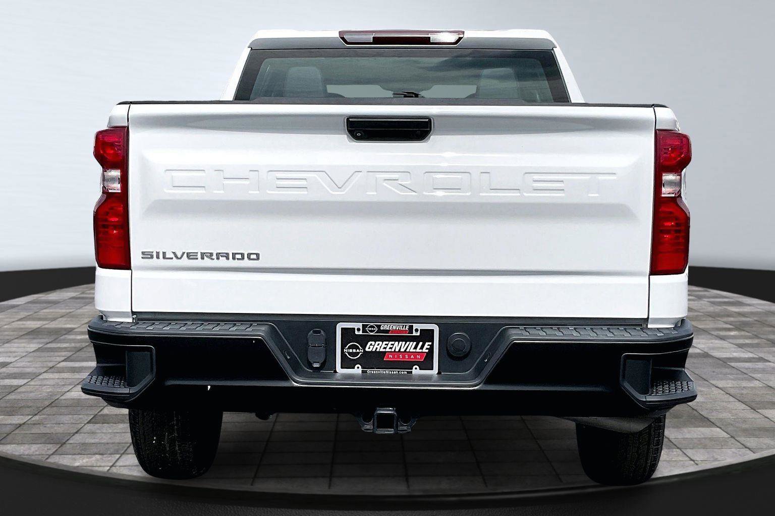 Used 2022 Chevrolet Silverado 1500 W/T w/ Trailering Package image 5