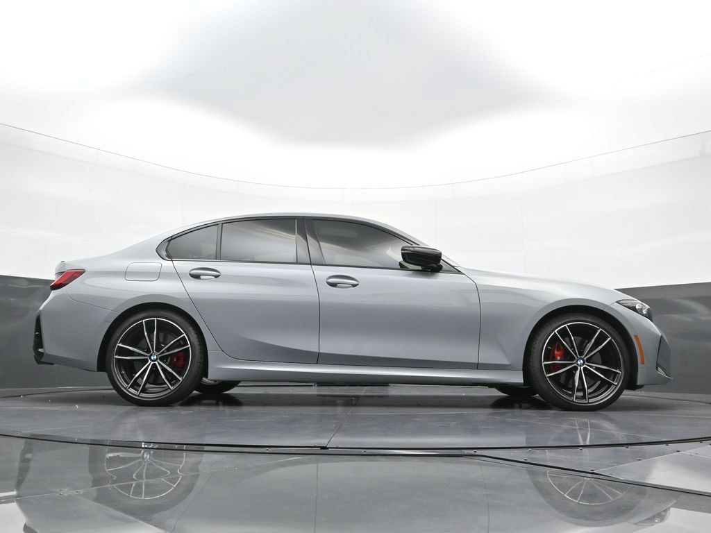 Used 2023 BMW 330i xDrive Sedan w/ M Sport Package AWD/4WD image 28
