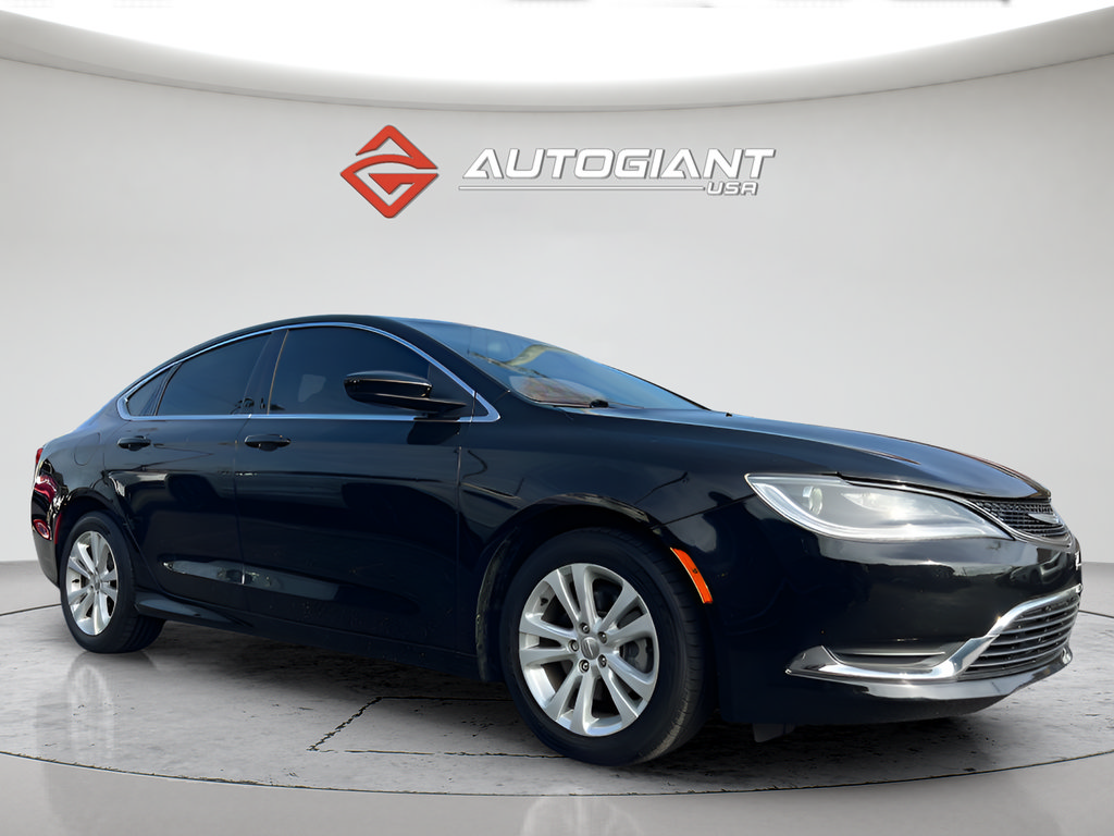 Used 2017 Chrysler 200 Limited Platinum FWD image 10