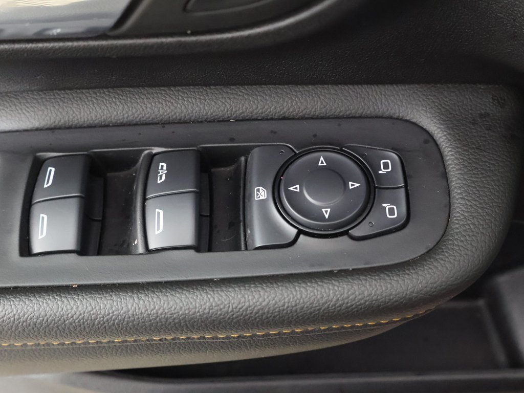 Used 2024 GMC Terrain AT4 w/ LPO, Floor Liner Package AWD/4WD image 34
