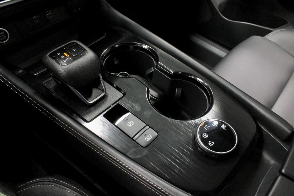Certified 2023 Nissan Rogue SL AWD/4WD image 31