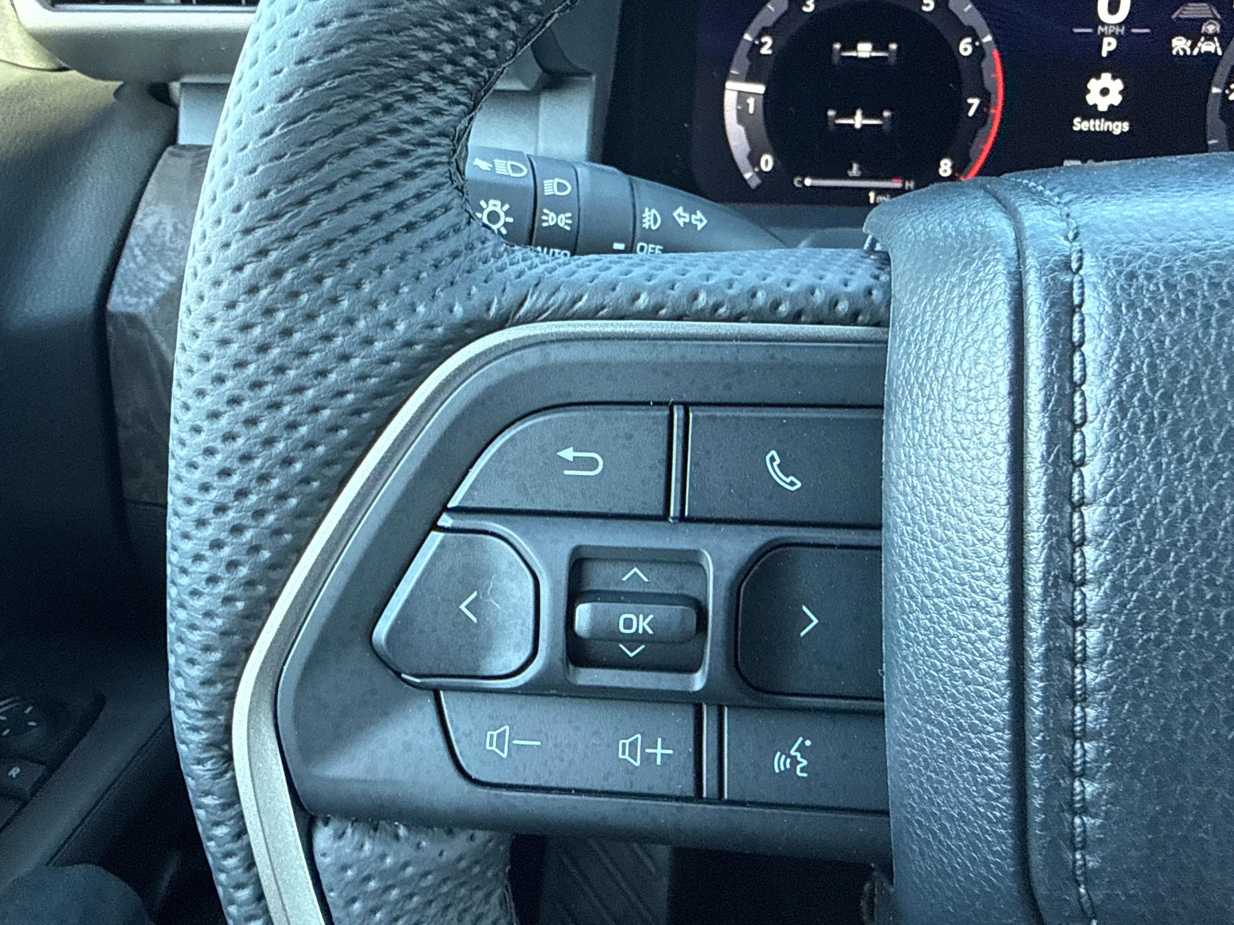 New 2026 Toyota Tacoma Limited w/ Tow Tech Package image 21