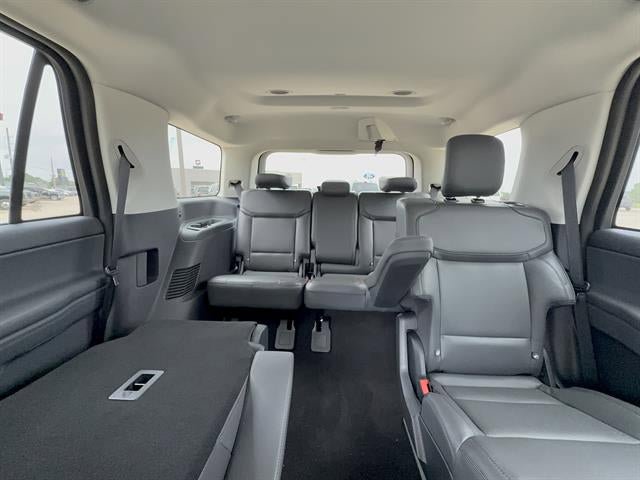 New 2026 Ford Expedition Active RWD image 11