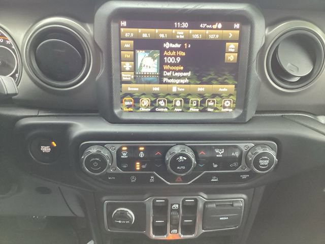 Certified 2023 Jeep Gladiator Sport S image 11