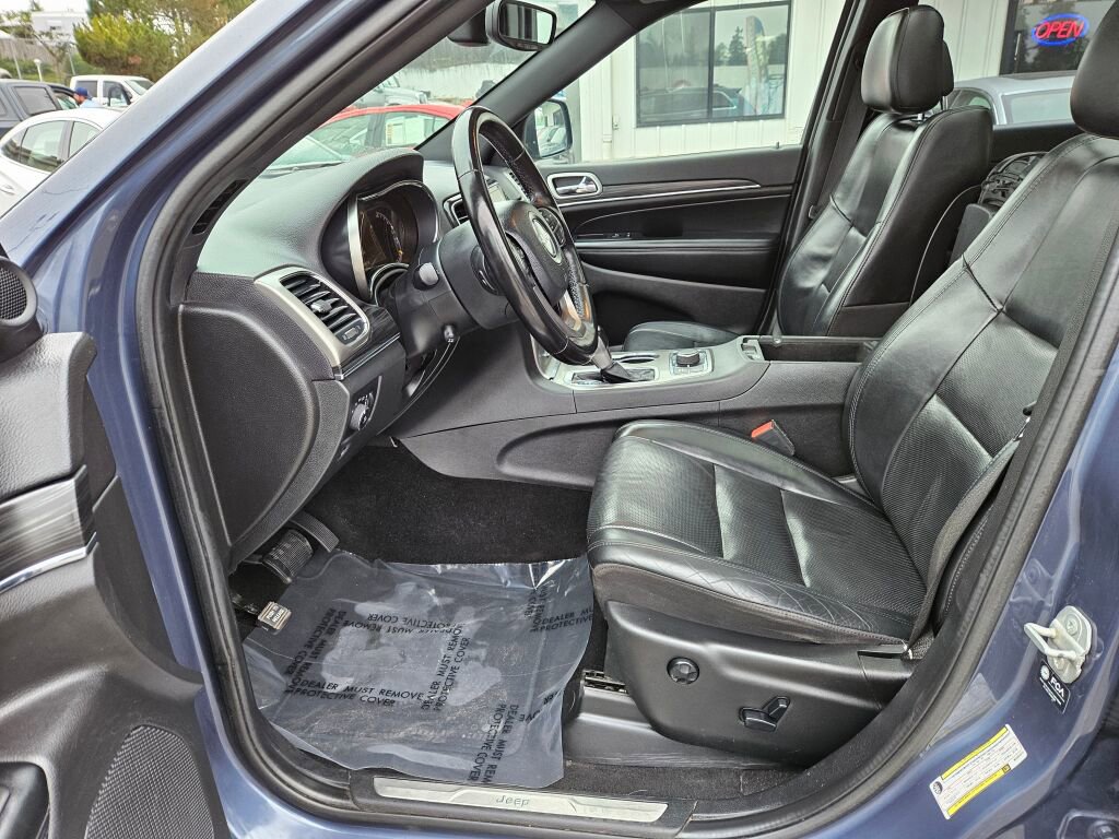 Used 2021 Jeep Grand Cherokee Limited w/ Luxury Group II image 14