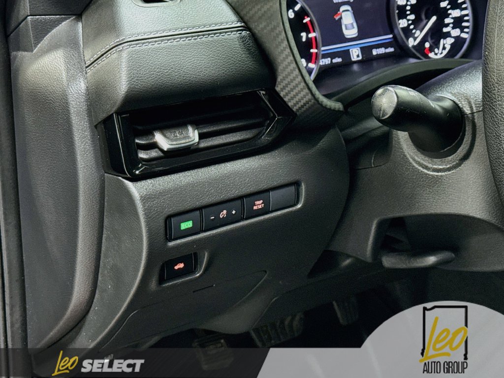 Used 2024 Nissan Sentra SV FWD image 13