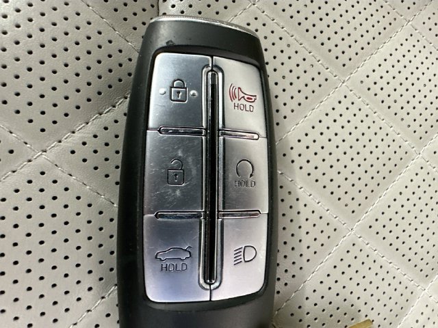 Used 2023 Genesis G70 3.3T w/ Sport Prestige Package AWD/4WD image 18