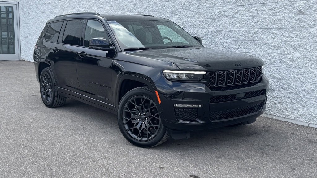 Used 2024 Jeep Grand Cherokee L Summit image 2