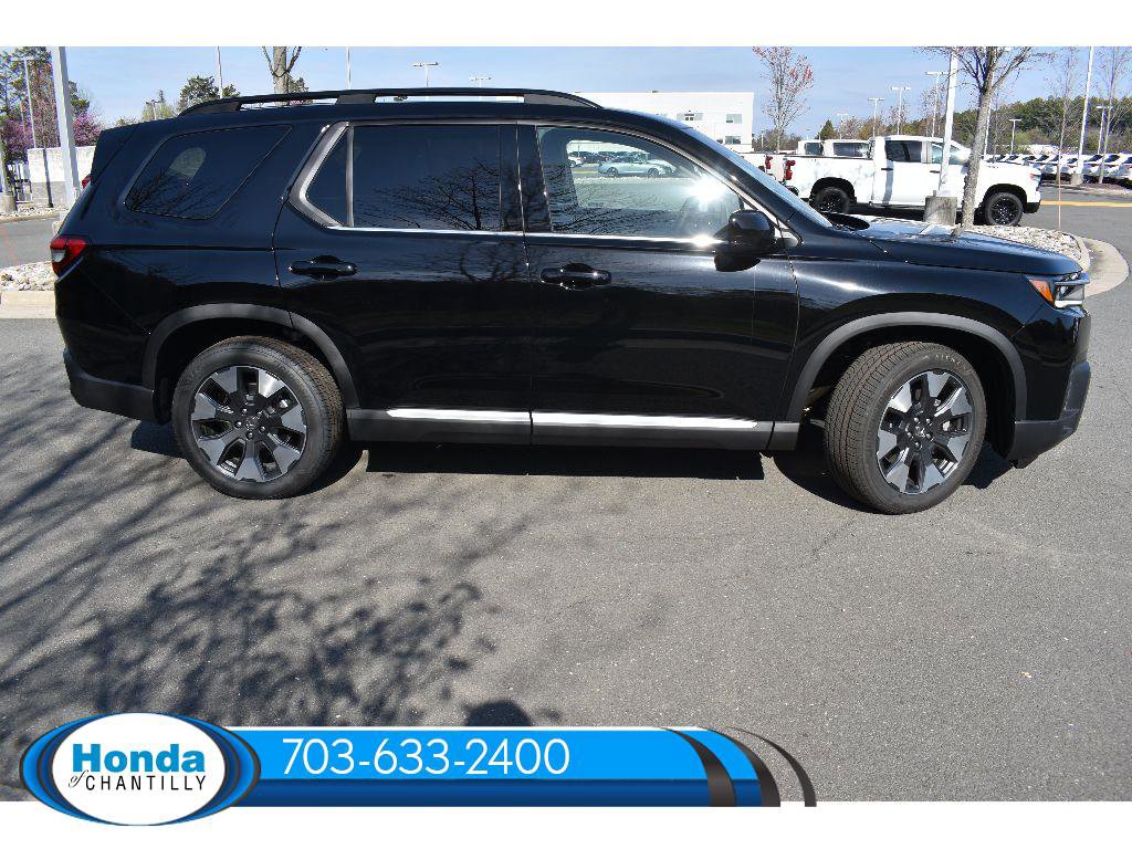 New 2026 Honda Pilot Touring image 8