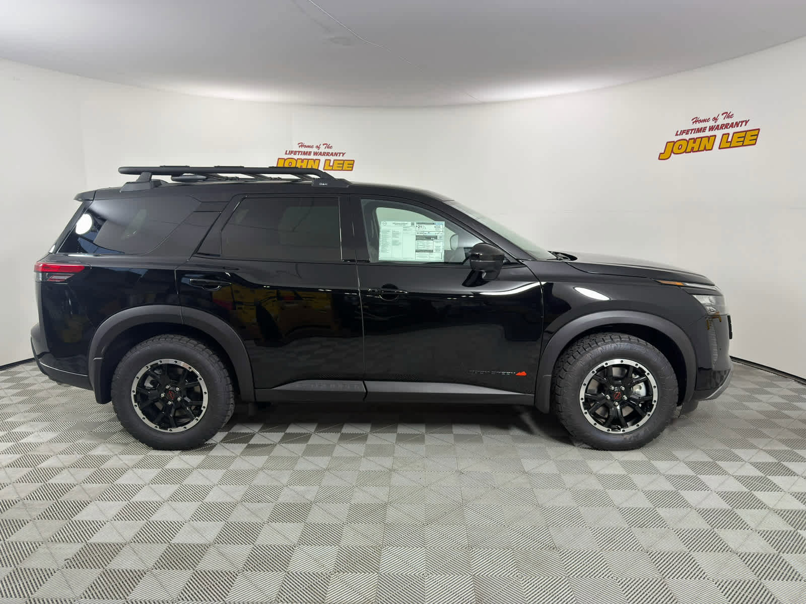 New 2026 Nissan Pathfinder Rock Creek image 7