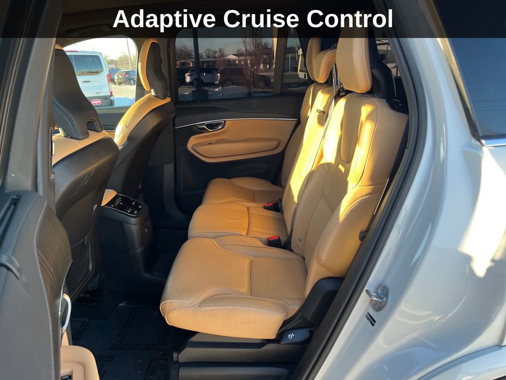 Used 2025 Volvo XC90 T8 Ultra w/ Protection Package Premier image 18