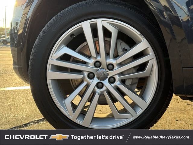 Used 2019 Audi Q5 2.0T Premium Plus w/ Premium Plus Package AWD/4WD image 10