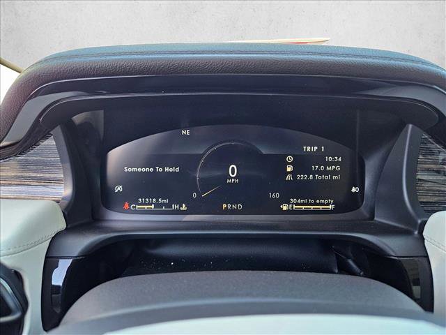 Used 2022 Lincoln Aviator Black Label w/ Class IV Trailer Tow Package image 11