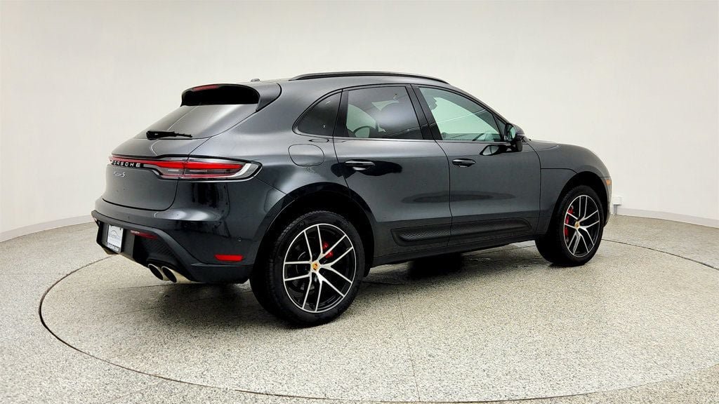 Used 2024 Porsche Macan S w/ Premium Plus Package AWD/4WD image 5