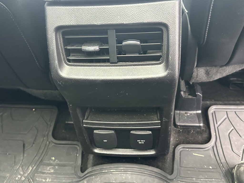 Used 2015 Ford Edge SEL w/ Canadian Touring Package image 17