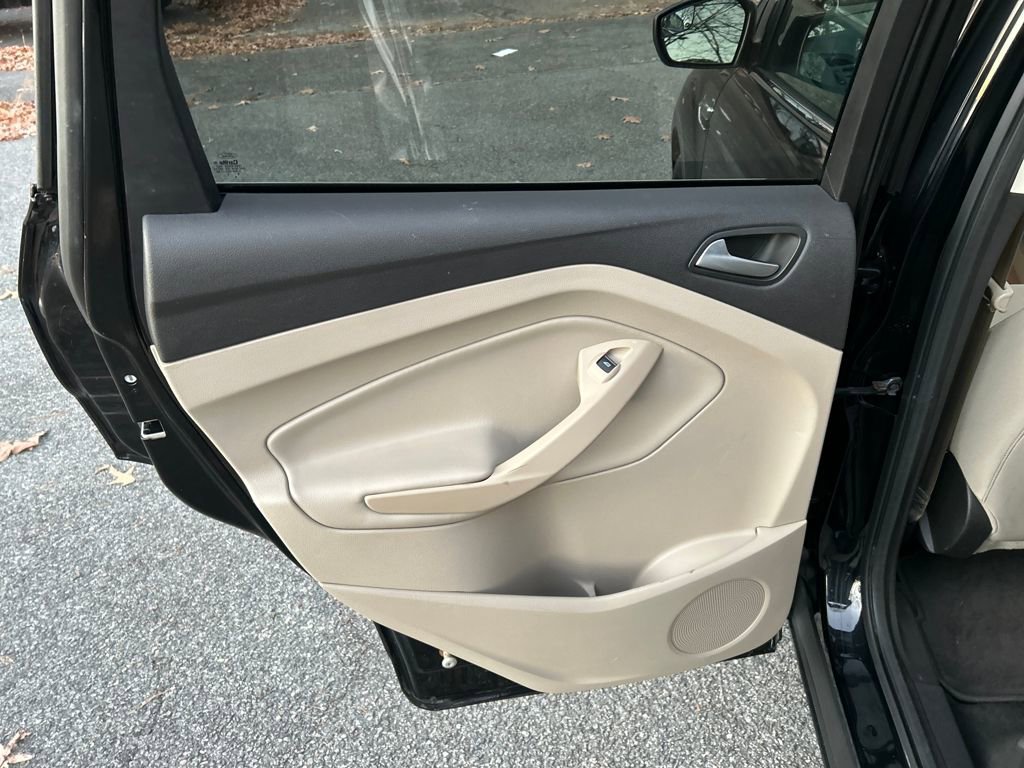 Used 2018 Ford Escape SE w/ SE Sync 3 Package image 23