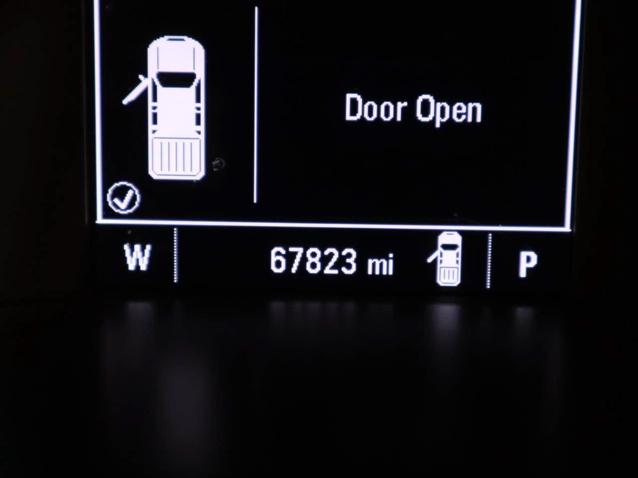 Used 2022 GMC Canyon Elevation w/ Trailering Package RWD image 8
