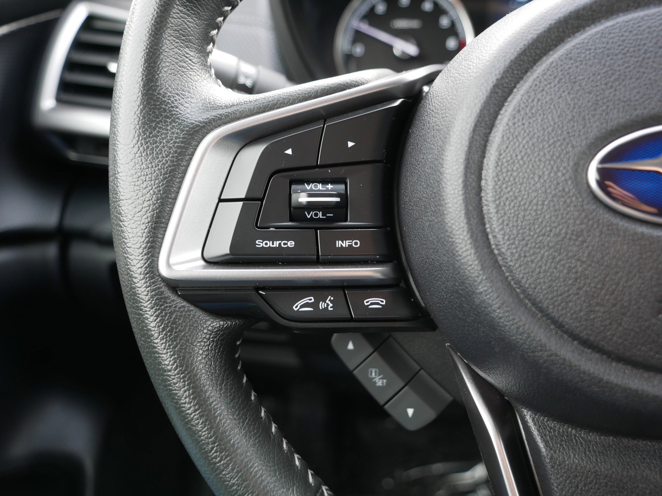 Used 2022 Subaru Forester Touring w/ Popular Package #2 image 30