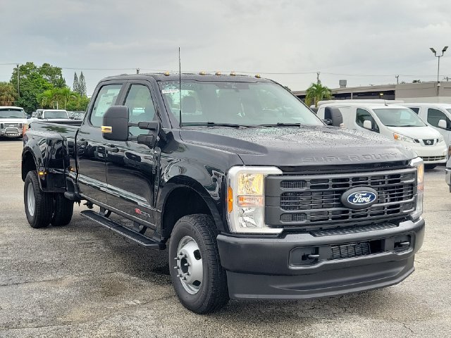 New 2027 Ford F350 XL