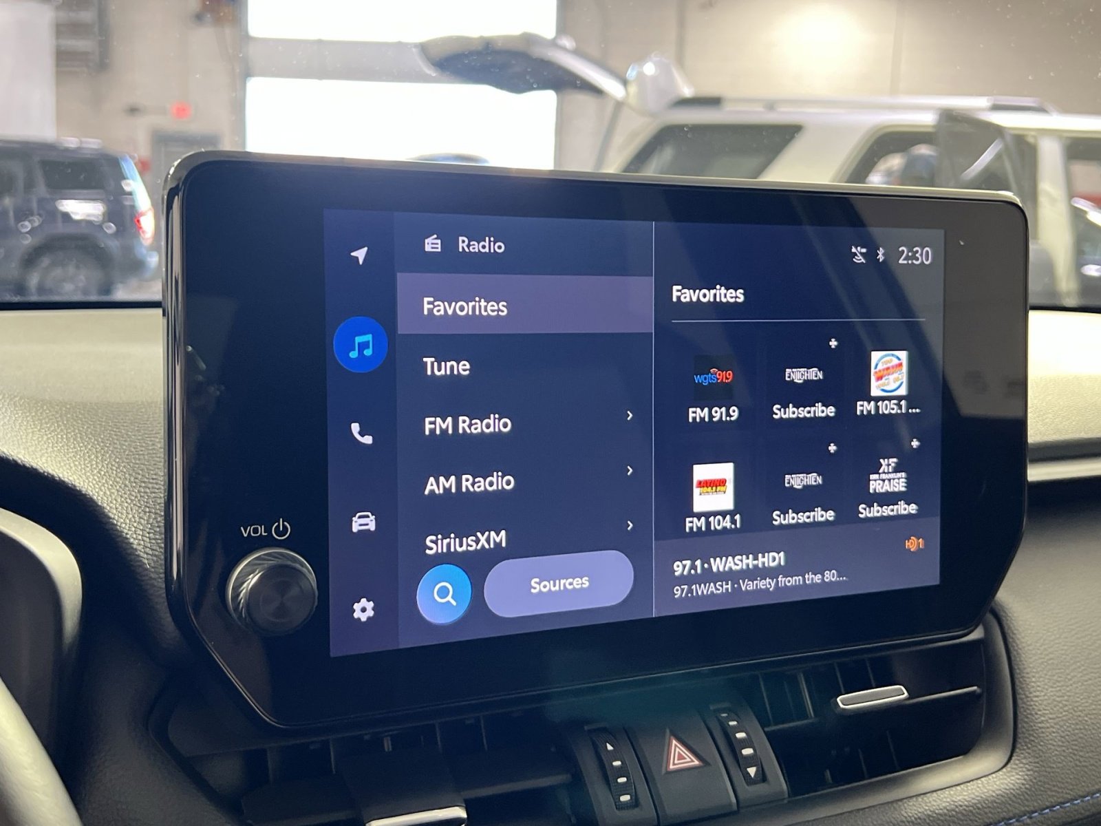 Used 2025 Toyota RAV4 XSE w/ Weather Package image 18