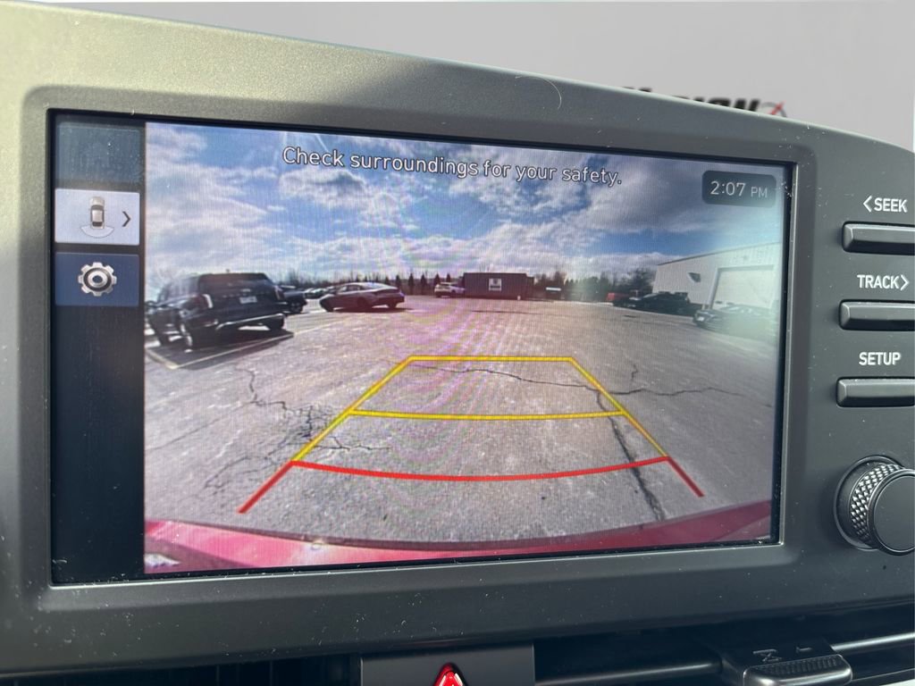 Certified 2025 Hyundai Elantra Sport image 27