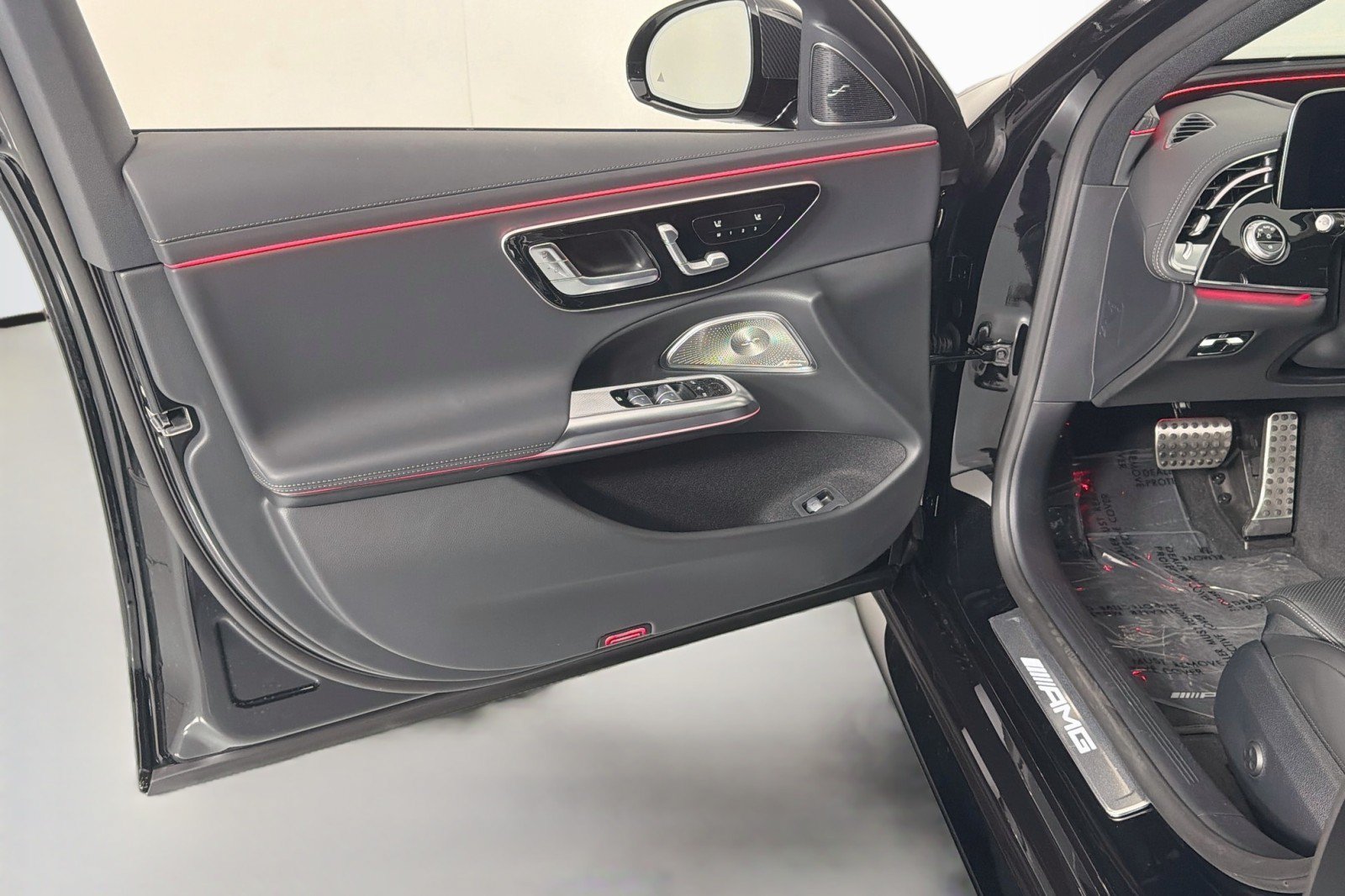 New 2026 Mercedes-Benz E 53 AMG e 4MATIC Wagon image 20