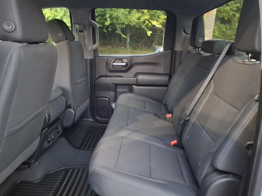 New 2026 Chevrolet Silverado 1500 Custom w/ Turbomax Blackout Package AWD/4WD image 19