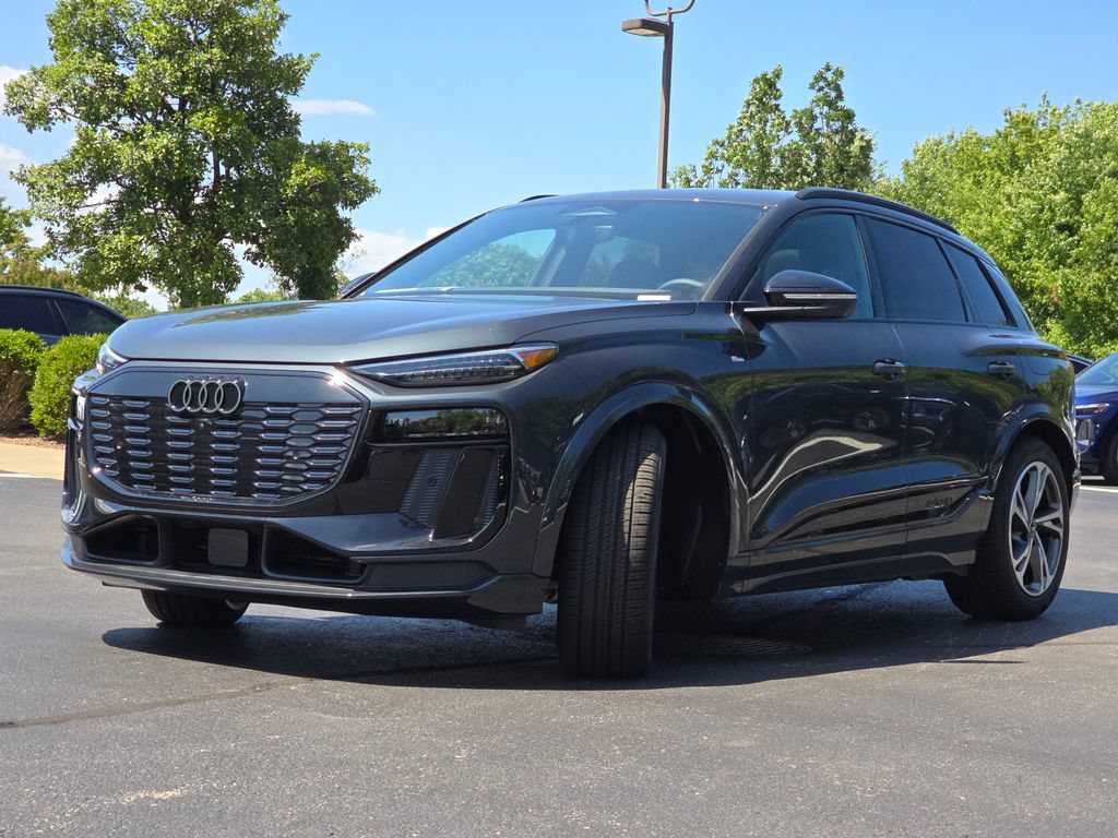 New 2027 Audi Q6 e-tron Prestige AWD/4WD image 4