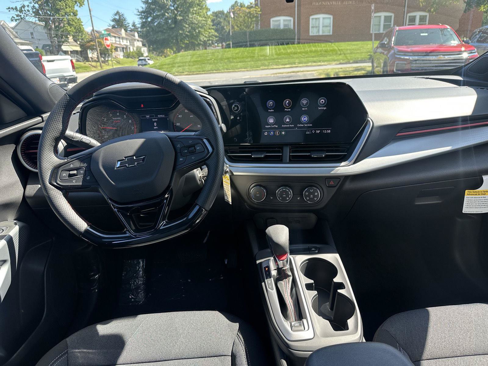 New 2026 Chevrolet Trax RS w/ Sunroof Package FWD image 16
