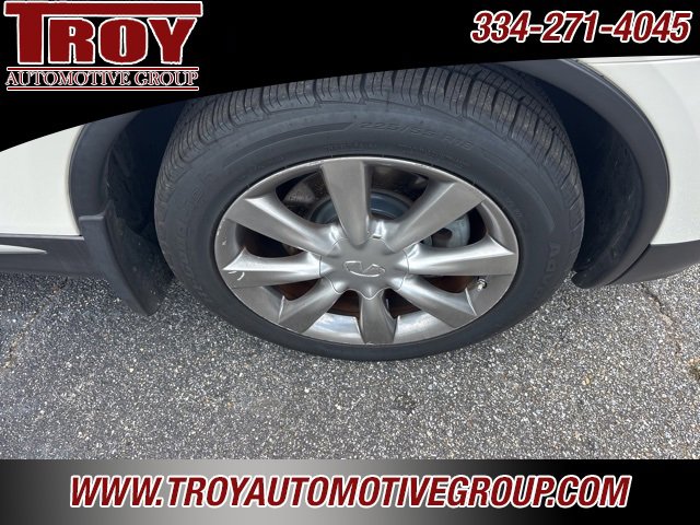 Used 2016 INFINITI QX50 2WD w/ Premium Plus Package image 13