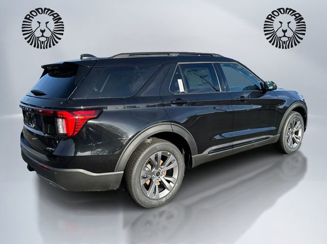 New 2026 Ford Explorer Active w/ Active Comfort Package image 5