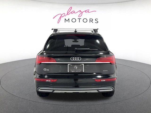 Certified 2023 Audi Q5 Premium AWD/4WD image 5
